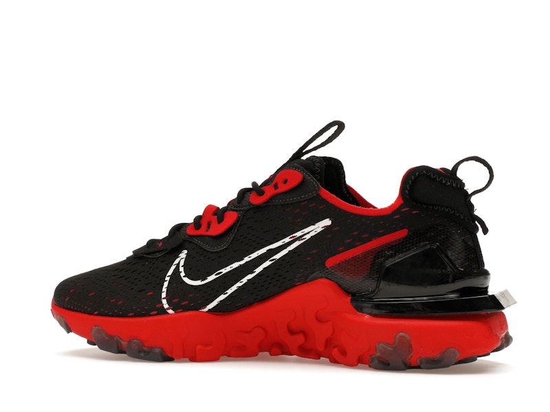 Nike React Vision Bred