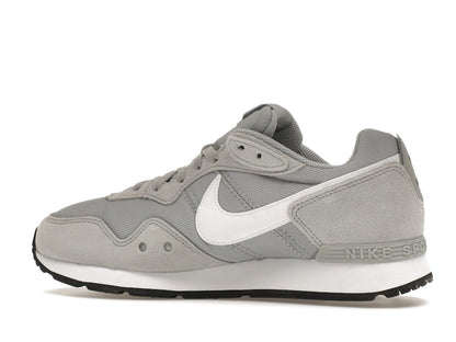 Nike Venture Runner Wide Light Smoke Grey