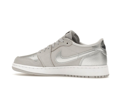 Jordan 1 Low OG Metallic Silver (GS)