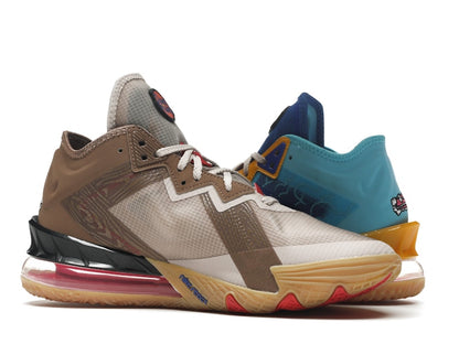 Nike LeBron 18 Low Wile E. vs Roadrunner Space Jam