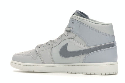 Jordan 1 Mid Light Bone