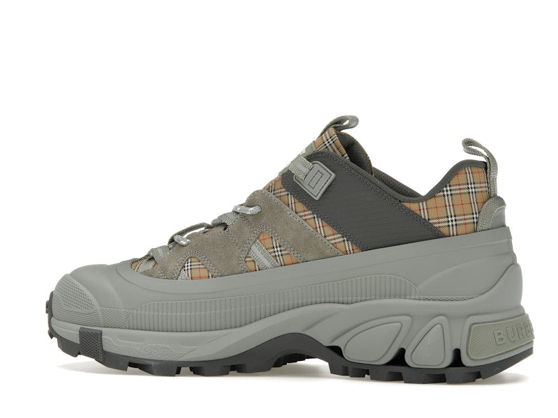 Burberry Arthur Grey Beige Check