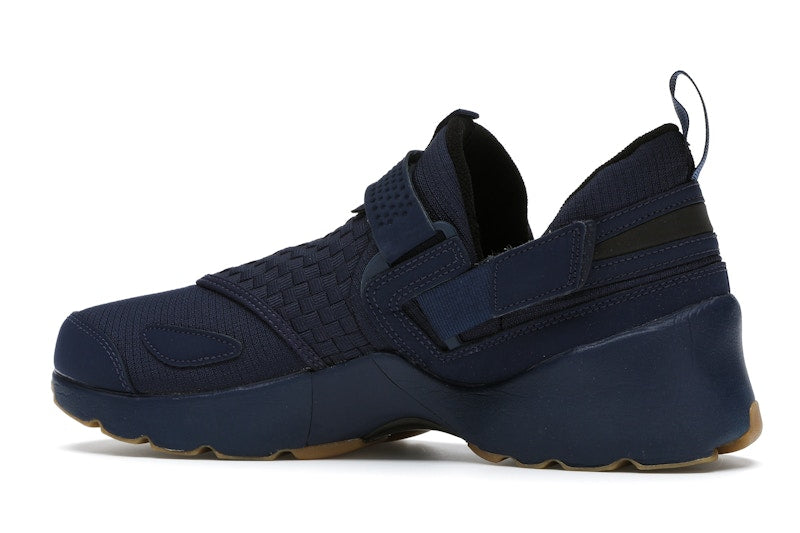 Jordan Trunner LX Navy Gum