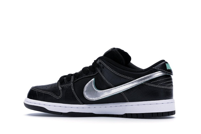 Nike SB Dunk Low Diamond Supply Co. Black Diamond