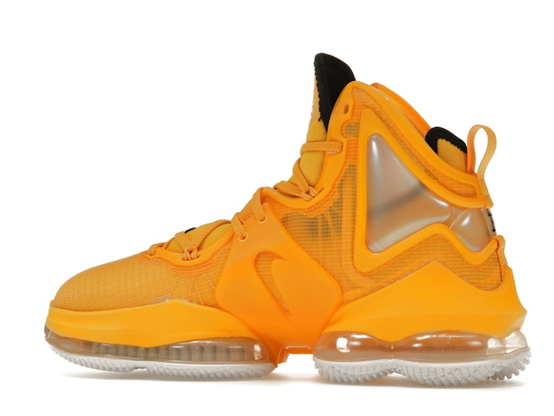 Nike LeBron 19 Hard Hat