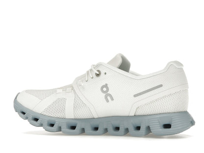 On Running Cloud 5 White Chambray (Women's)