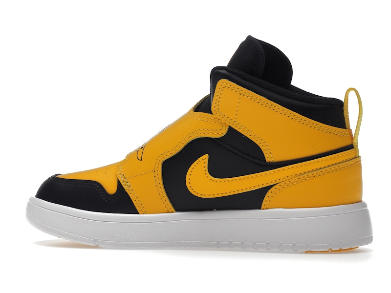 Sky Jordan 1 Black White University Gold (PS)