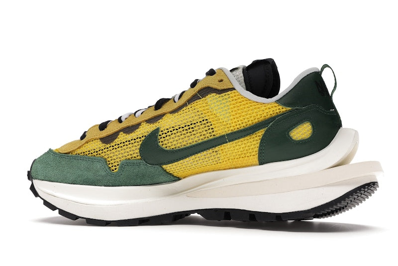 Nike Vaporwaffle sacai Tour Yellow Stadium Green