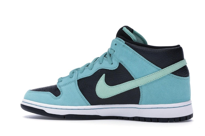 Nike SB Dunk Mid Sea Crystal