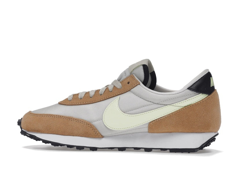 Nike Daybreak Praline Volt (Women's)