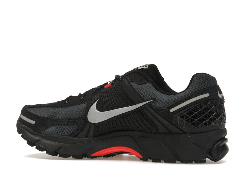 Nike Zoom Vomero 5 Black Metallic University Red