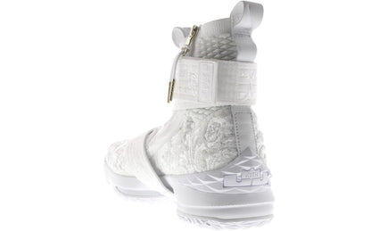 Nike LeBron 15 Lifestyle KITH City of Angels