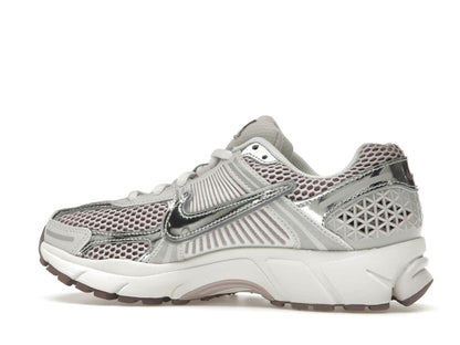 Nike Zoom Vomero 5 Metallic Silver Platinum Violet (Women's)