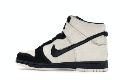 Nike Dunk High Panda