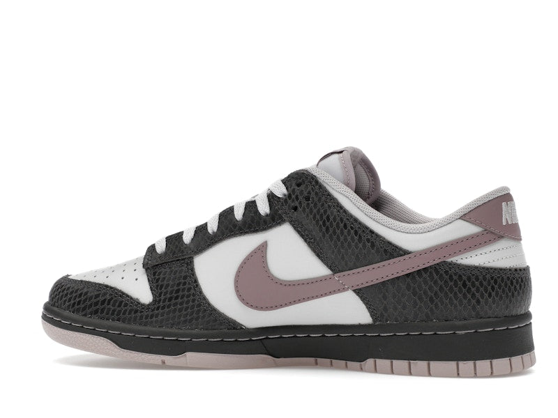 Nike Dunk Low SE Medium Ash Violet Snakeskin