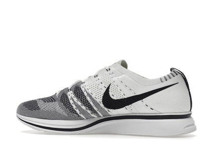 Nike Flyknit Trainer White Black