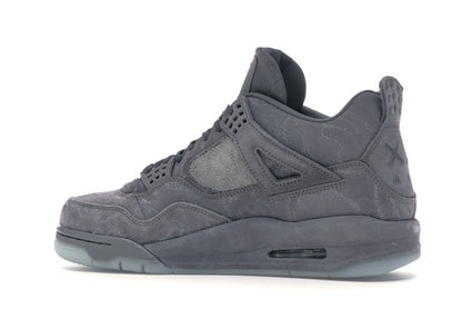 Jordan 4 Retro Kaws