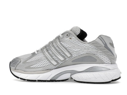 adidas Adistar Cushion Sporty & Rich Grey