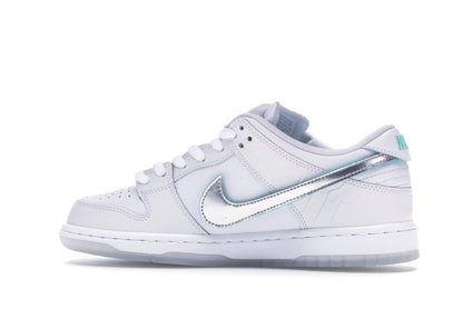 Nike SB Dunk Low Diamond Supply Co. White Diamond