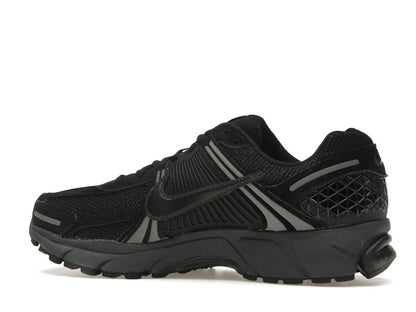 Nike Zoom Vomero 5 Black Metallic Dark Grey