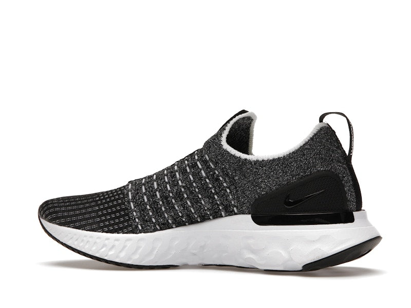 Nike React Phantom Run Flyknit 2 Oreo (Women's)