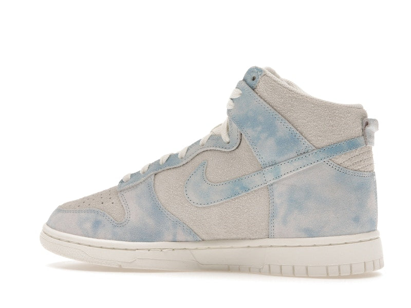 Nike Dunk High SE Clouds Celestine Blue (Women's)
