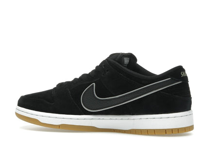 Nike SB Dunk Low Quartersnacks