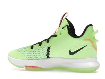 Nike LeBron Witness 5 Grinch