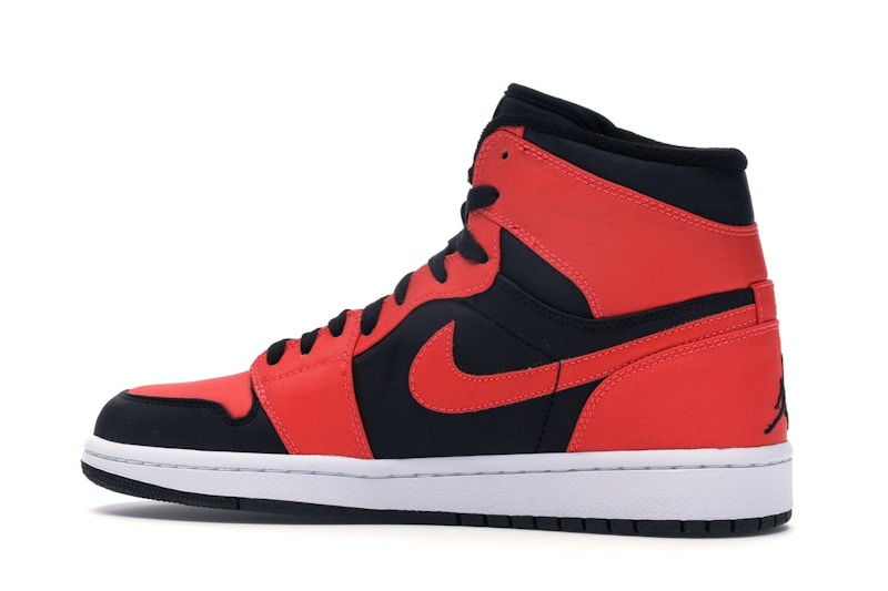 Jordan 1 Retro Max Orange