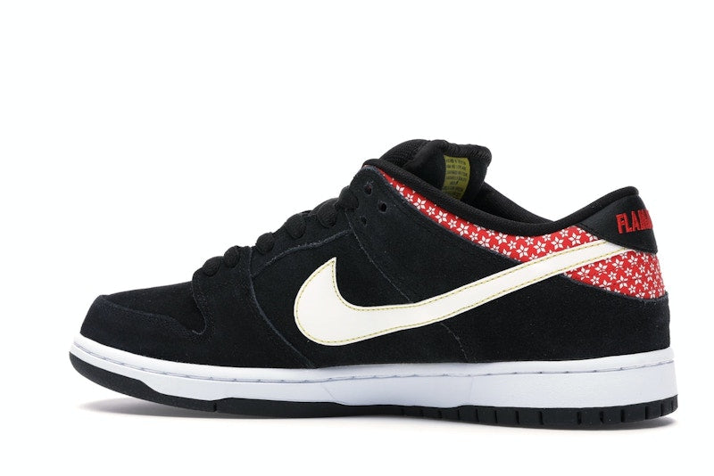 Nike SB Dunk Low Firecracker