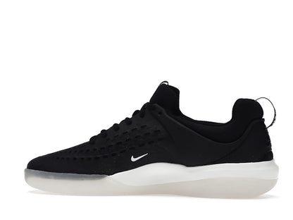 Nike SB Nyjah 3 Black White