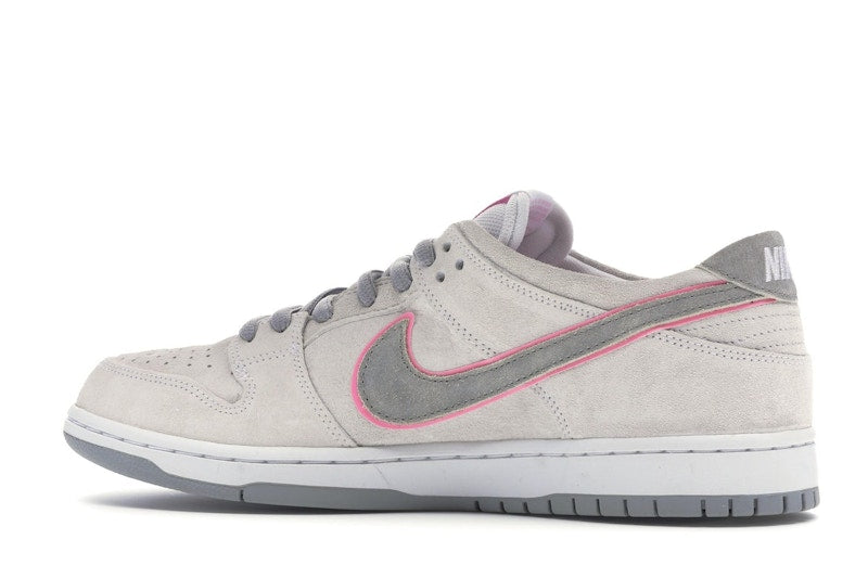 Nike SB Dunk Low Ishod Wair Flat Silver
