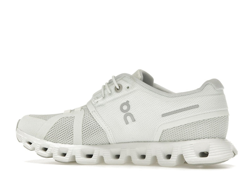 On Running Cloud 5 Ice White (Women's)