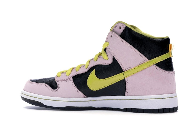Nike SB Dunk High Miss Piggy