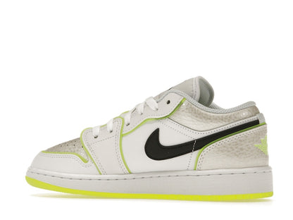 Jordan 1 Low SE Warped Swoosh (GS)
