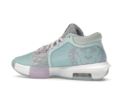 Nike LeBron Witness 8 Easter