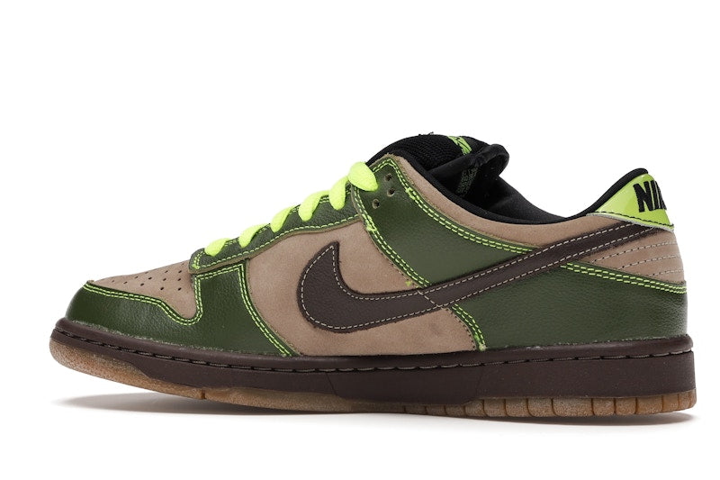 Nike SB Dunk Low Jedi