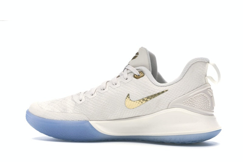 Nike Mamba Focus Metallic Gold