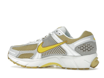 Nike Zoom Vomero 5 Bronzine (Women's)