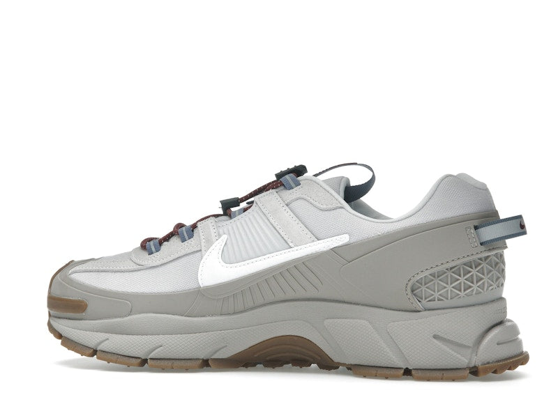 Nike Zoom Vomero Roam College Grey White Gum