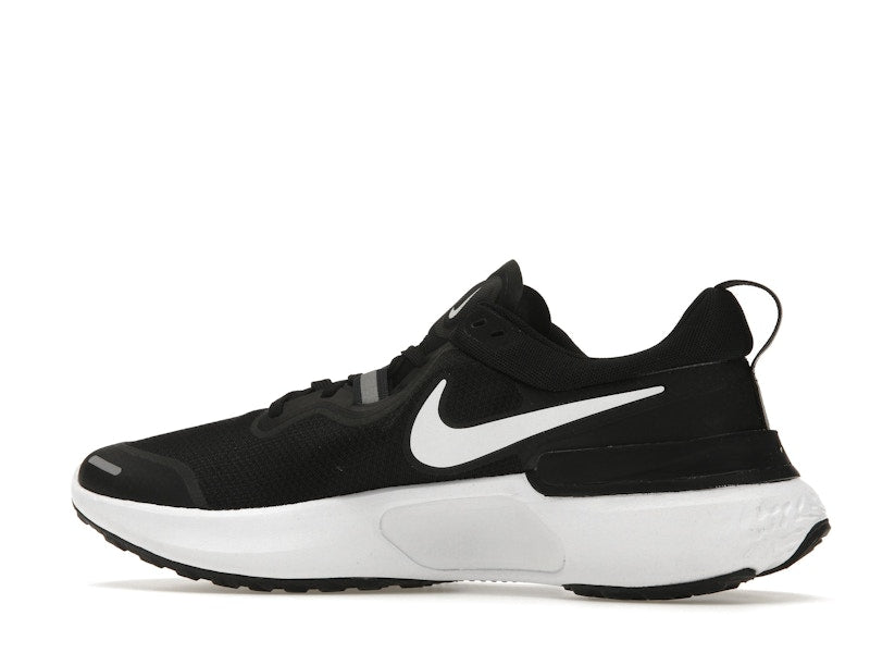Nike React Miler Black White