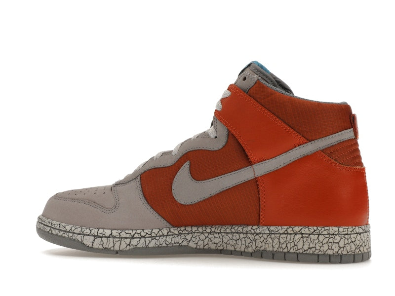 Nike Dunk High Earthquake Dark Orange