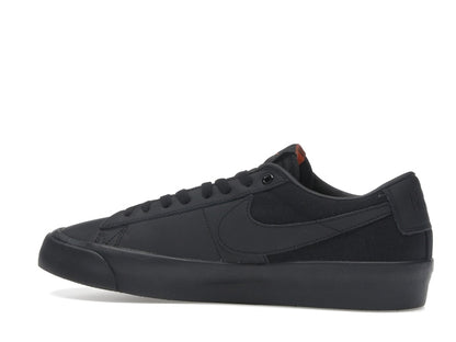 Nike SB Zoom Blazer Low Pro GT ISO Triple Black