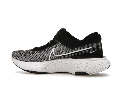 Nike ZoomX Invincible Run Flyknit Oreo