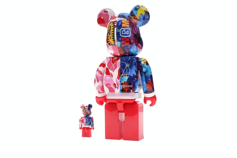 Bearbrick x Bape x Mika Ninagawa Shark 100% & 400% Set Pink