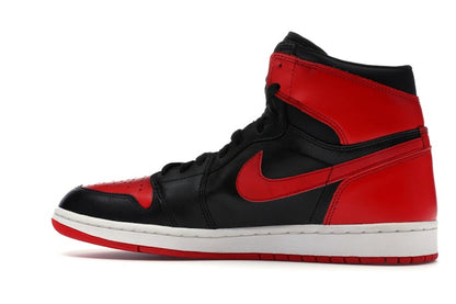 Jordan 1 Retro Bred (2001)
