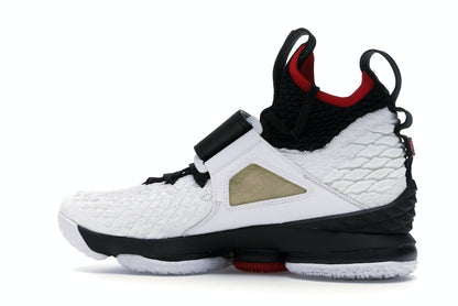 Nike LeBron 15 Diamond Turf