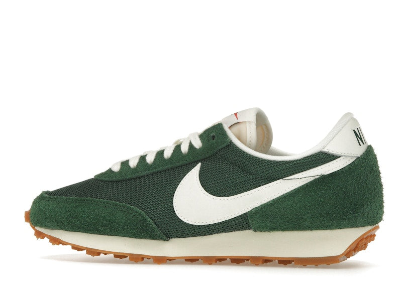 Nike Daybreak Vintage Fir (Women's)