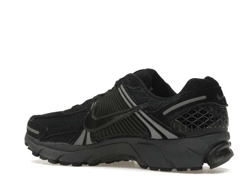 Nike Zoom Vomero 5 Black Metallic Dark Grey