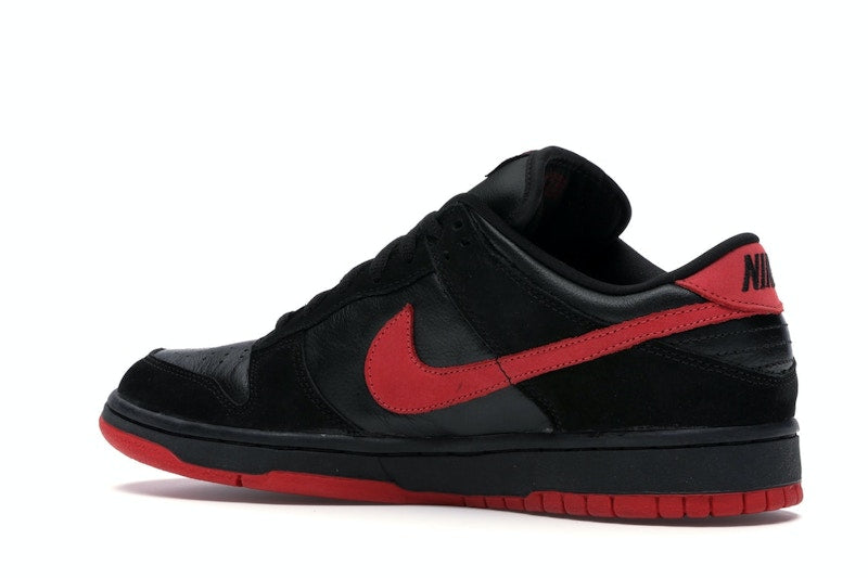 Nike SB Dunk Low Vamps